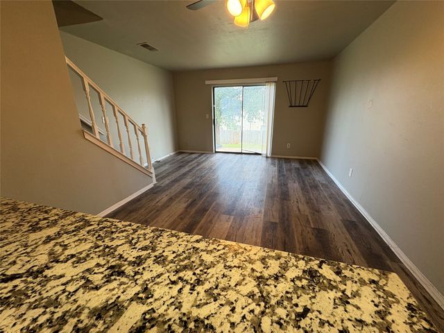 808 W Collins Street, Denton, TX 76201