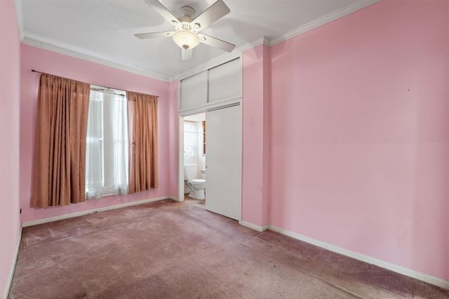 2109 Gentry Street, Houston, TX 77009