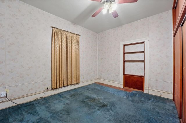 2109 Gentry Street, Houston, TX 77009