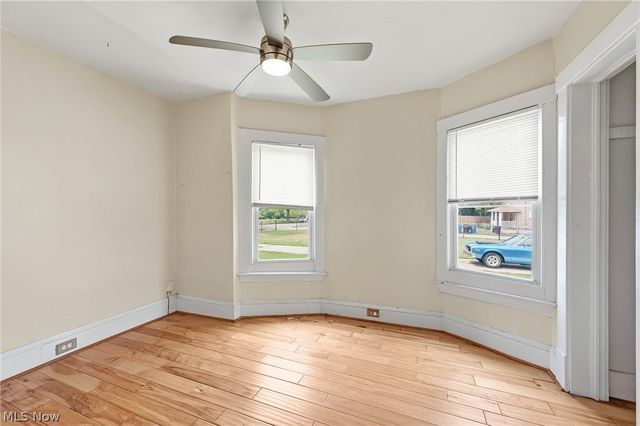 6914 Wakefield Avenue, Cleveland, OH 44102
