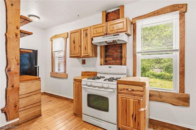 6914 Wakefield Avenue, Cleveland, OH 44102