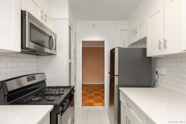 1970 E Tremont Avenue 1C, Bronx, NY 10462