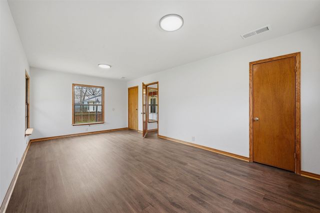 603 N Wharton Street, Sherman, TX 75092