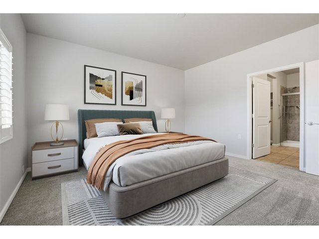 1949 S Flanders Way B, Aurora, CO 80013