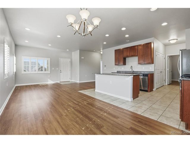 1949 S Flanders Way B, Aurora, CO 80013