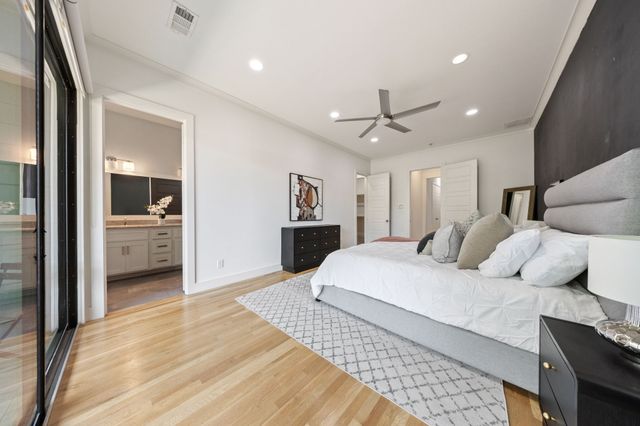 5933 Oram Street, Dallas, TX 75206