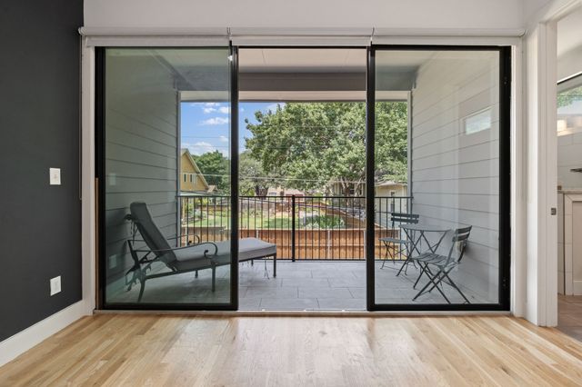 5933 Oram Street, Dallas, TX 75206