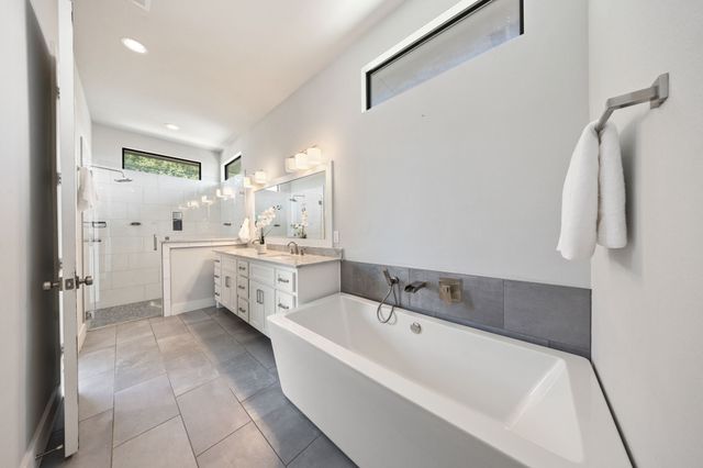 5933 Oram Street, Dallas, TX 75206