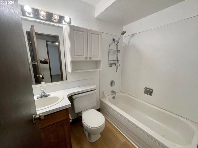 15118 Ne 5TH St, Vancouver, WA 98684