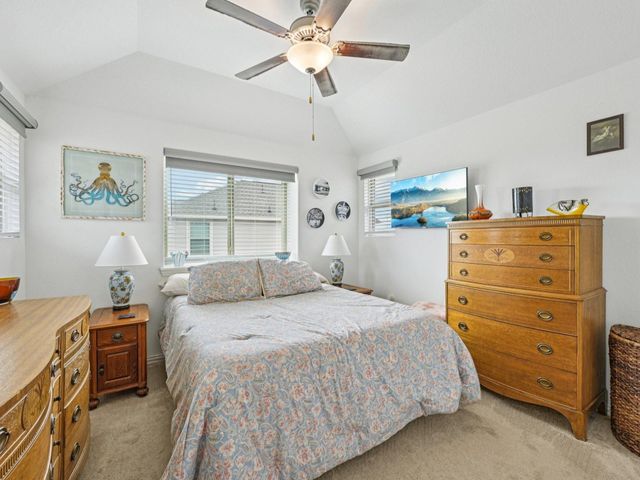 15014 Lake Shore Avenue, Mont Belvieu, TX 77523