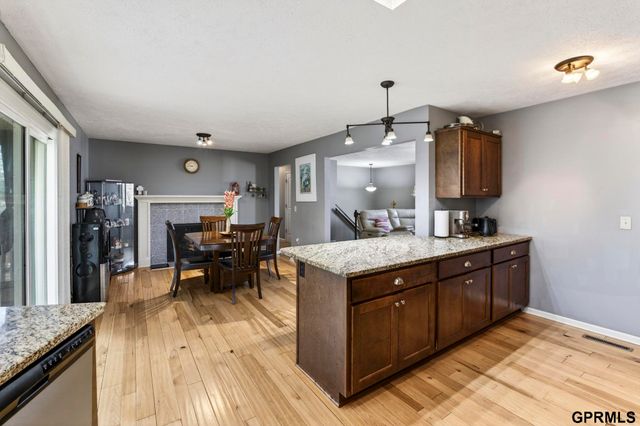 6619 S 109th Street, Omaha, NE 68137