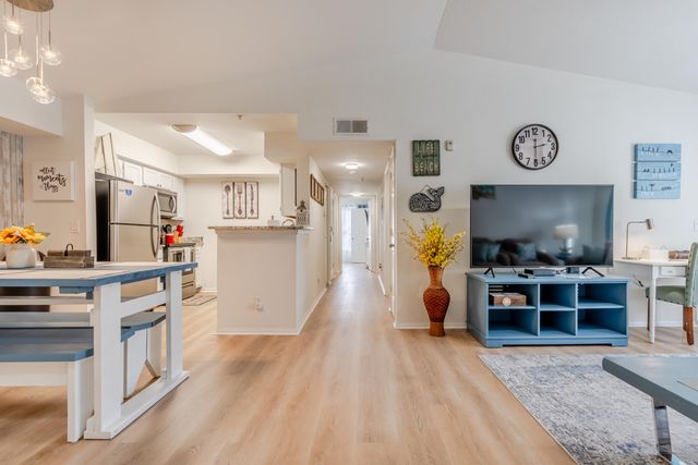 4020 Dancing Cloud Court 370, Destin, FL 32541