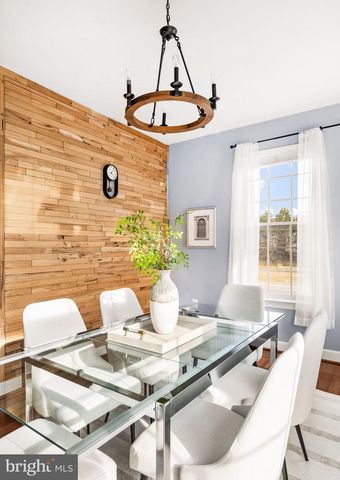 6262 SUMMIT POINT CT, Alexandria, VA 22310