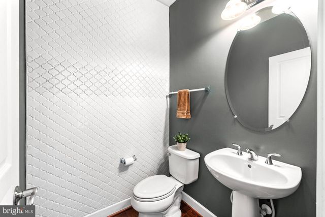 6262 SUMMIT POINT CT, Alexandria, VA 22310