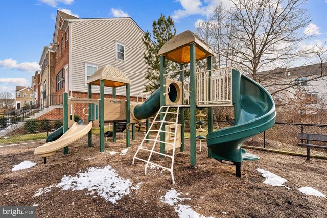 6262 SUMMIT POINT CT, Alexandria, VA 22310