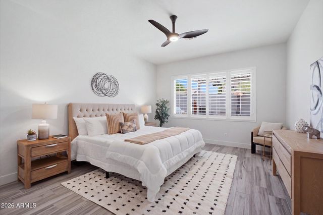 10401 E HELM Drive, Scottsdale, AZ 85255