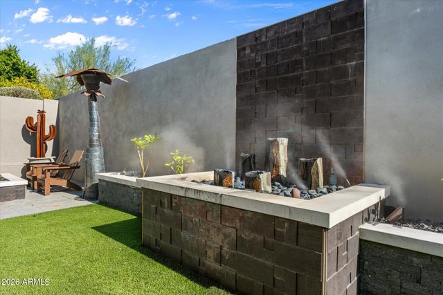 10401 E HELM Drive, Scottsdale, AZ 85255