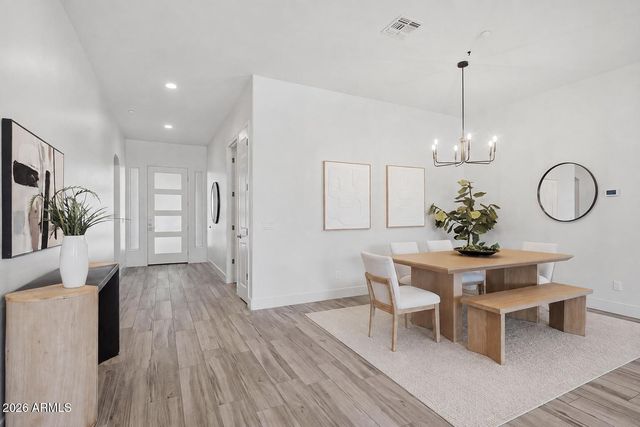 10401 E HELM Drive, Scottsdale, AZ 85255