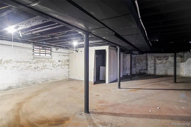 1484 Virginia Park Upper, Detroit, MI 48206