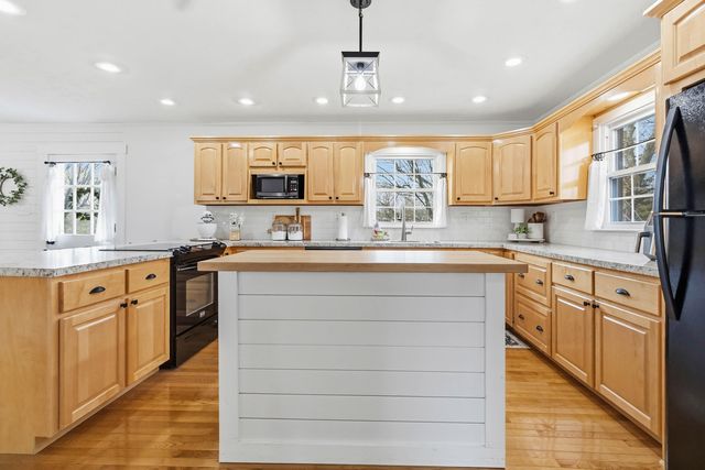 102 Sherwood Drive, Stanford, KY 40484