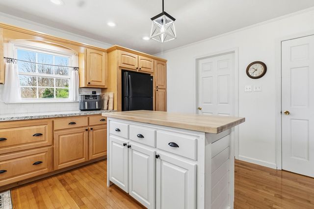 102 Sherwood Drive, Stanford, KY 40484