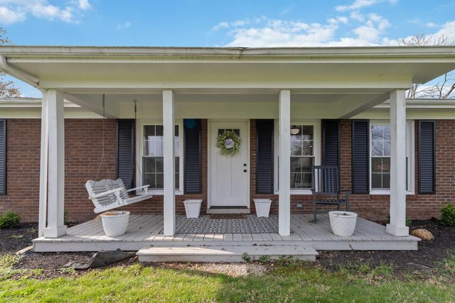 102 Sherwood Drive, Stanford, KY 40484