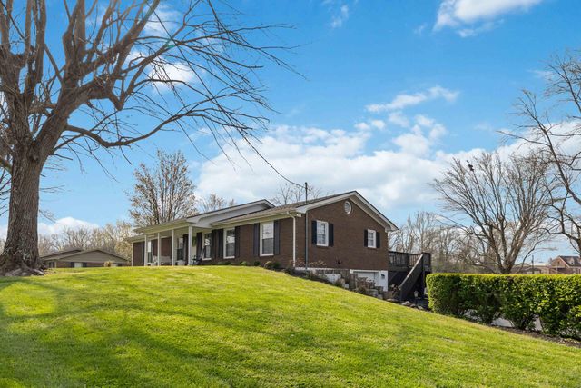 102 Sherwood Drive, Stanford, KY 40484