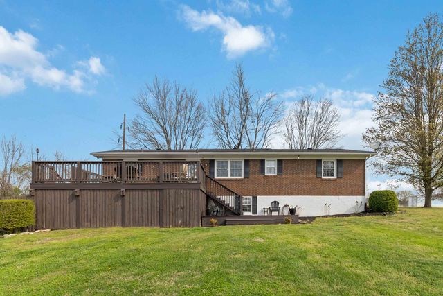 102 Sherwood Drive, Stanford, KY 40484