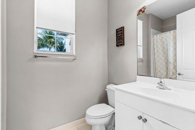 11477 Mantova Bay Circle, Boynton Beach, FL 33473