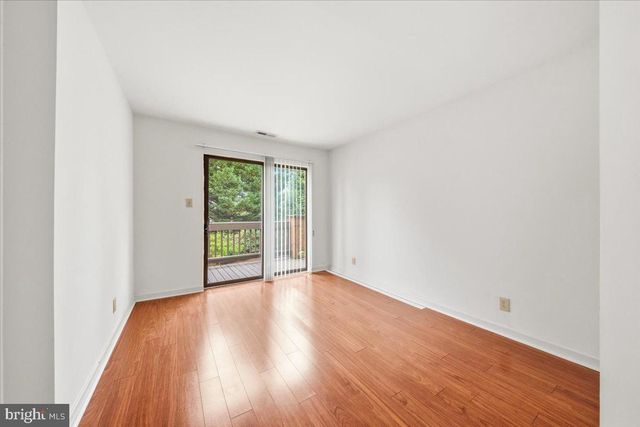 1704 AUGUSTA CIR, Mount Laurel, NJ 08054