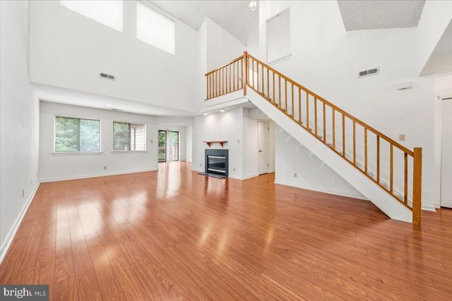 1704 AUGUSTA CIR, Mount Laurel, NJ 08054