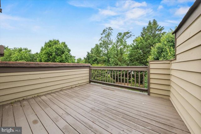 1704 AUGUSTA CIR, Mount Laurel, NJ 08054