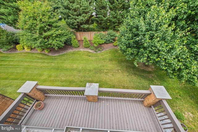 1704 AUGUSTA CIR, Mount Laurel, NJ 08054