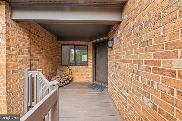 1704 AUGUSTA CIR, Mount Laurel, NJ 08054