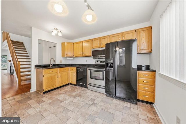 1704 AUGUSTA CIR, Mount Laurel, NJ 08054