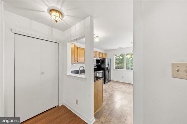 1704 AUGUSTA CIR, Mount Laurel, NJ 08054