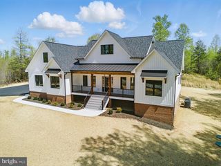 39 BEAR CT, Bumpass, VA 23024
