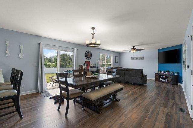 502 Gentile Court, Valparaiso, IN 46385