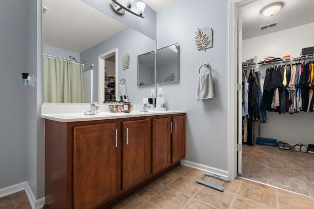 502 Gentile Court, Valparaiso, IN 46385