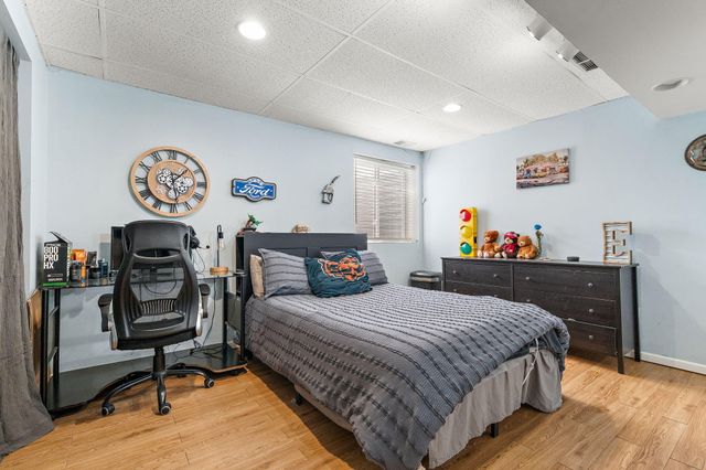 502 Gentile Court, Valparaiso, IN 46385