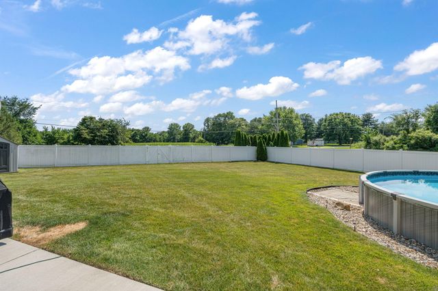 502 Gentile Court, Valparaiso, IN 46385