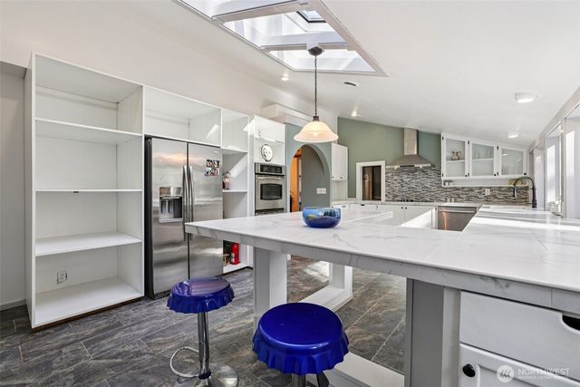 42102 264th Avenue SE, Enumclaw, WA 98022