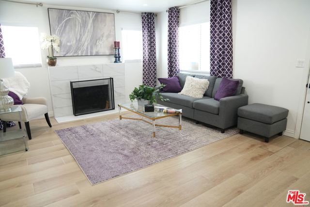 5738 Chesley Avenue, Los Angeles, CA 90043
