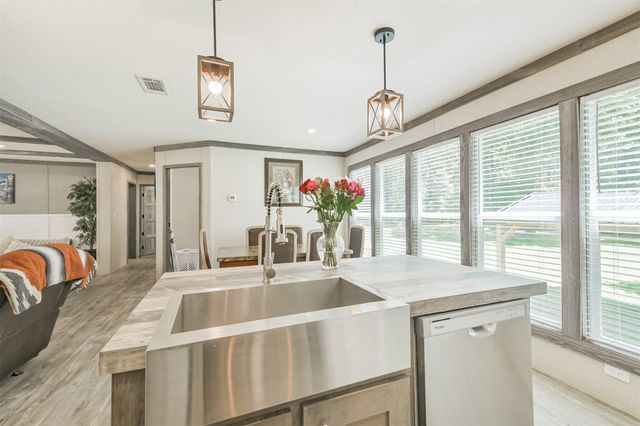 20352 Forest Reserve Street, Cleveland, TX 77328