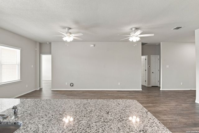 19916 Doc Holiday Dr, Lytle, TX 78052