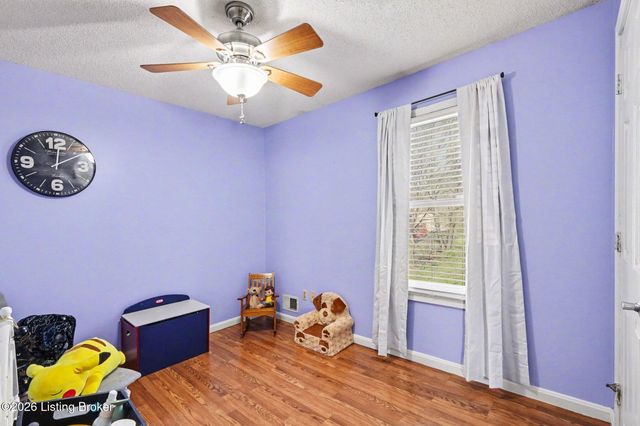 886 Stonehouse Rd, Bardstown, KY 40004