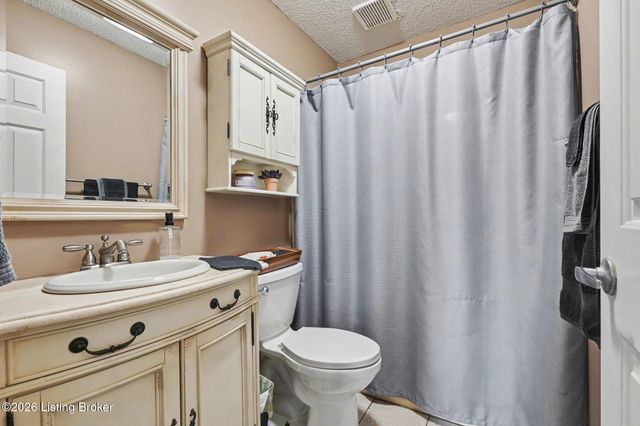 886 Stonehouse Rd, Bardstown, KY 40004