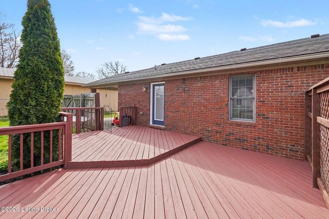 886 Stonehouse Rd, Bardstown, KY 40004