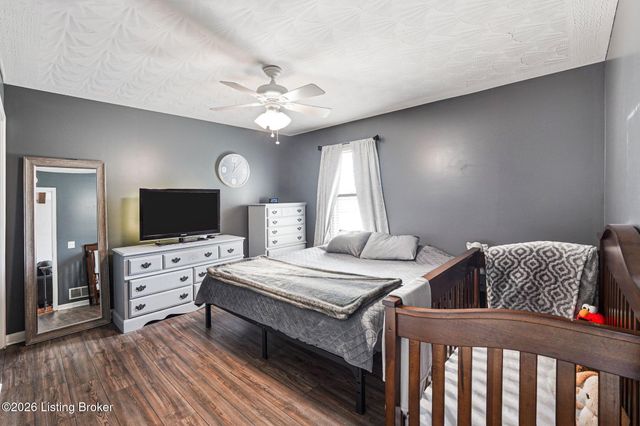 886 Stonehouse Rd, Bardstown, KY 40004