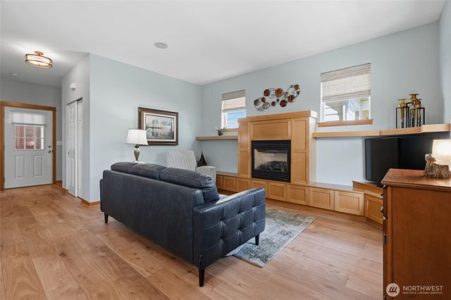 104 NE Whimbrel Lane, Poulsbo, WA 98370